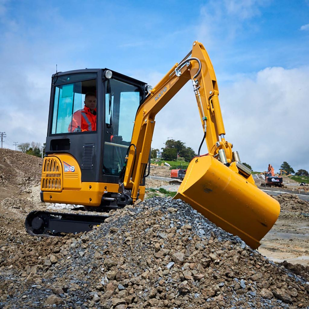 Photo of man using KATO HD19 digger