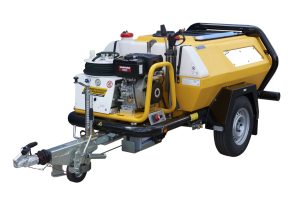 YRPRO Brendon Diesel Powered Hot & Cold Water Powerwasher 3500 psi 700 Litre Tank